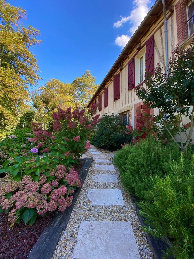 Maison D'Hotes Sainte-Marie Mirande  Exterior photo